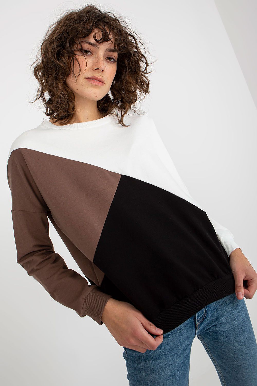  Sweater model 175191 Relevance 